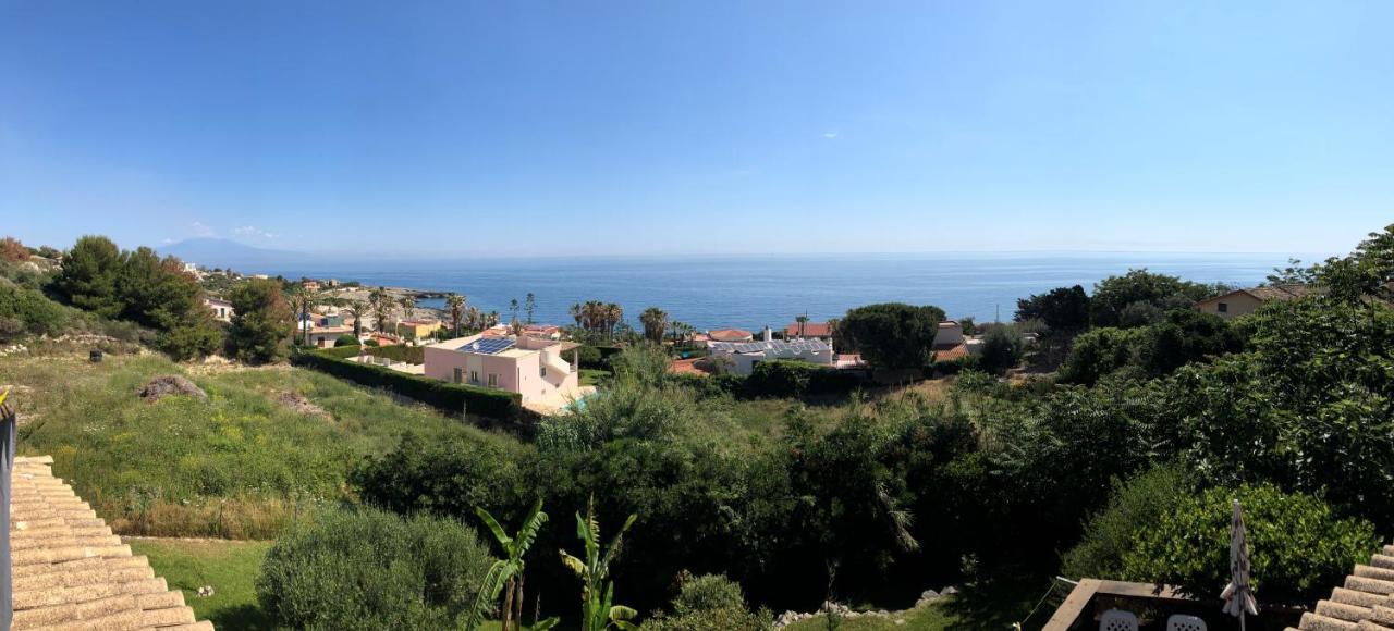 Una Finestra Sul Mare Augusta Exterior photo